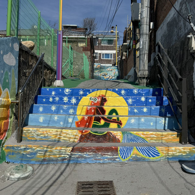 松月洞童話村 (송월동 동화마을)