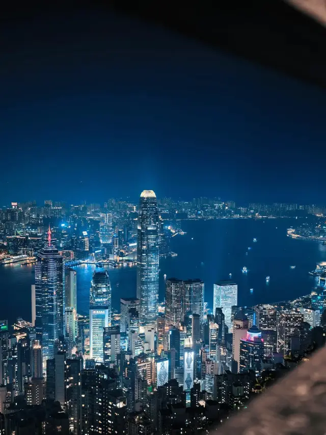 夜晚的香港，才是這座城市最動人的樣子