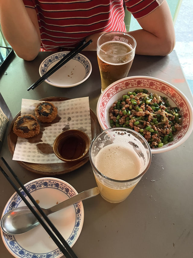 을지로에서 만나는 홍콩 감성 가득한 맛집, 을지 장만옥!