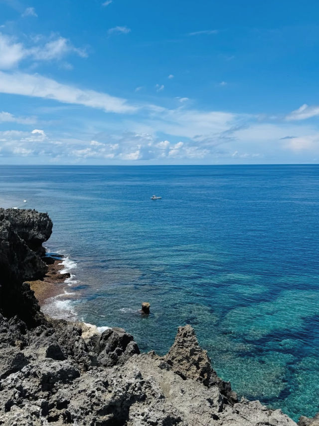 【沖縄最北端の絶景へ】風と海が出会う場所「辺戸岬」