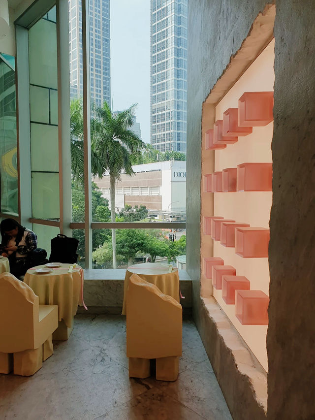 Donut of Curiosity in Grand Indonesia