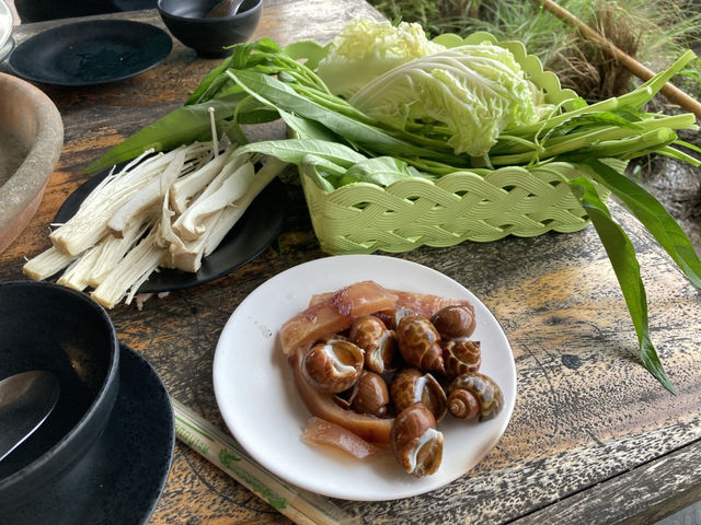 หมูกระทะฟิน ๆ บรรยากาศดี ๆ “ร้านตากล้อง”