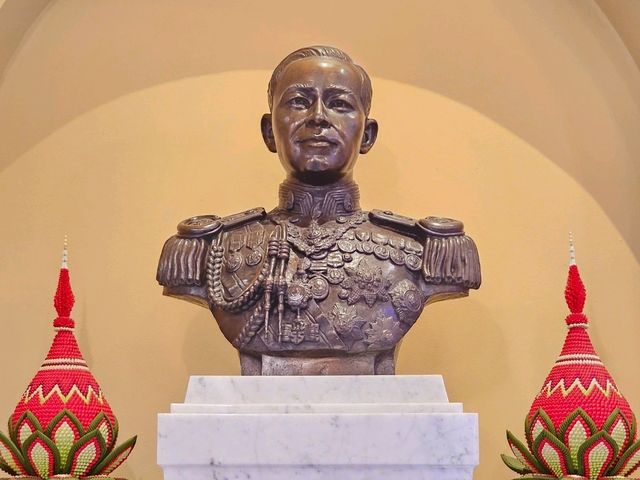 อาคารวิหารน้อย สุสานหลวงวัดราชบพิธ