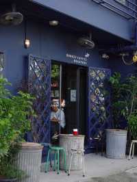 Hidden Pub Hanoi