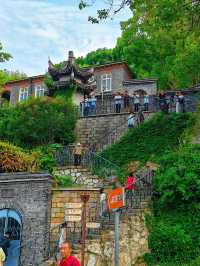 📍First Stop in Zhenjiang – Timeless Beauty at Xijin Ferry Street!