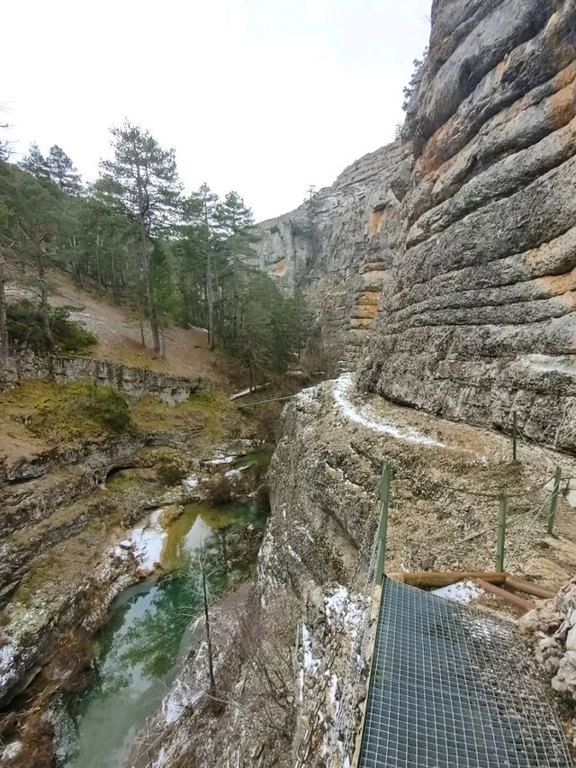 Cliffs, Caves, and Chill Hikes on Ruta Barranco de la Hoz