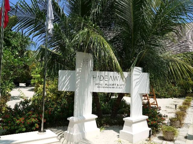Hideaway Beach Resort & Spa: An Exclusive Sanctuary of Tranquility and Luxury