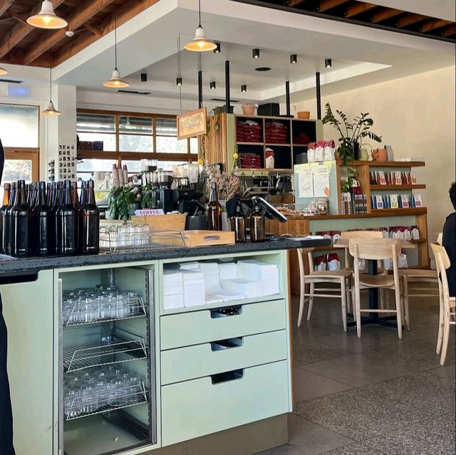 good food and coffee
