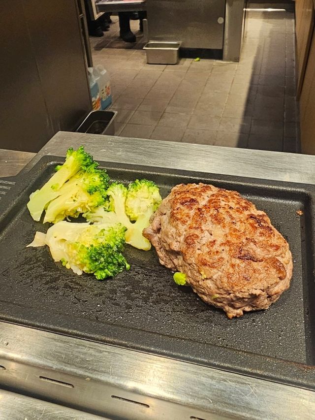 沙田人氣日式和牛漢堡專門店