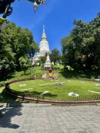 เที่ยววัดพนม (Wat Phnom) กรุงพนมเปญ 