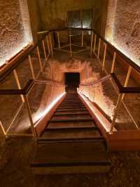 🏯 Pyramid of Khafre – The Timeless Giant of Giza 