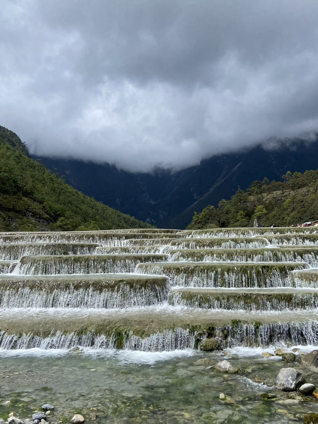 A Majestic Jade Dragon Snow Mountain A Majestic Jade Dragon Snow Mountain