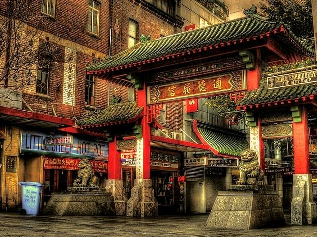 🏮 Foodie Paradise Meets Heritage: Exploring Singapore's Chinatown 🇸🇬