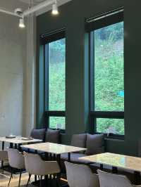 여유가 머무는 따뜻한 브런치 타임💚🌼