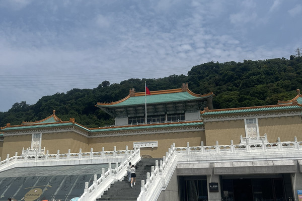 白菜」の彫刻で有名な「国立故宮博物院」 | Trip.com 台北
