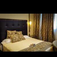 Waterside hotels Italy 