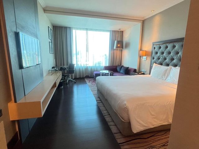 Radisson Blu Plaza Bangkok 🗺️