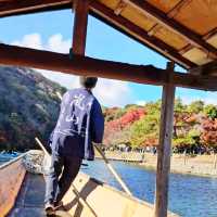 🛶保津川遊船碼頭🛶湖上泛舟享受嵐山的明媚風光🏞