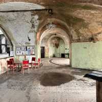 “Explore the Hidden Gem of Wales: St. Catherine’s Island & Historic Fort Tenby”