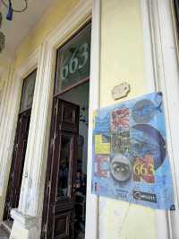해외여행 쿠바 하바나의 갤러리 카페 Hostal Malecon 663