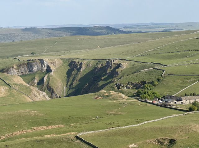 🥾🌄 Manchester to Mam Tor: The Ultimate Day Hike! 🌿✨
