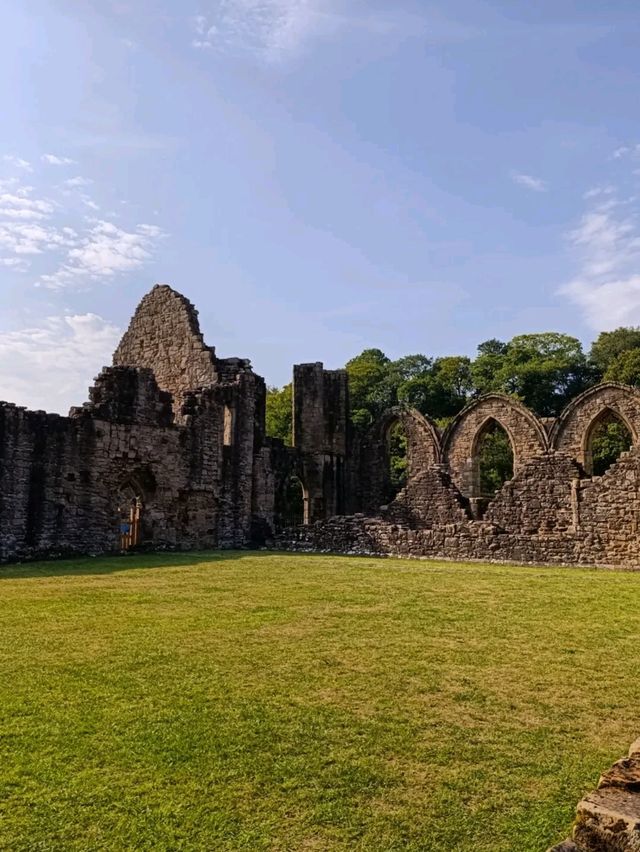 Finchale Priory, A place Where Historic Charm meets Natural beautiy📜🍃❤️
