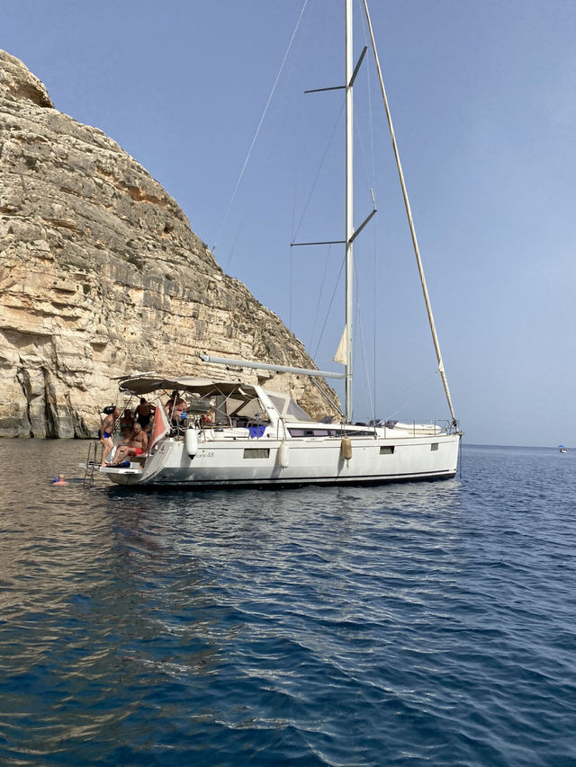 🌊 Blue Grotto: Malta’s Stunning Sea Caves