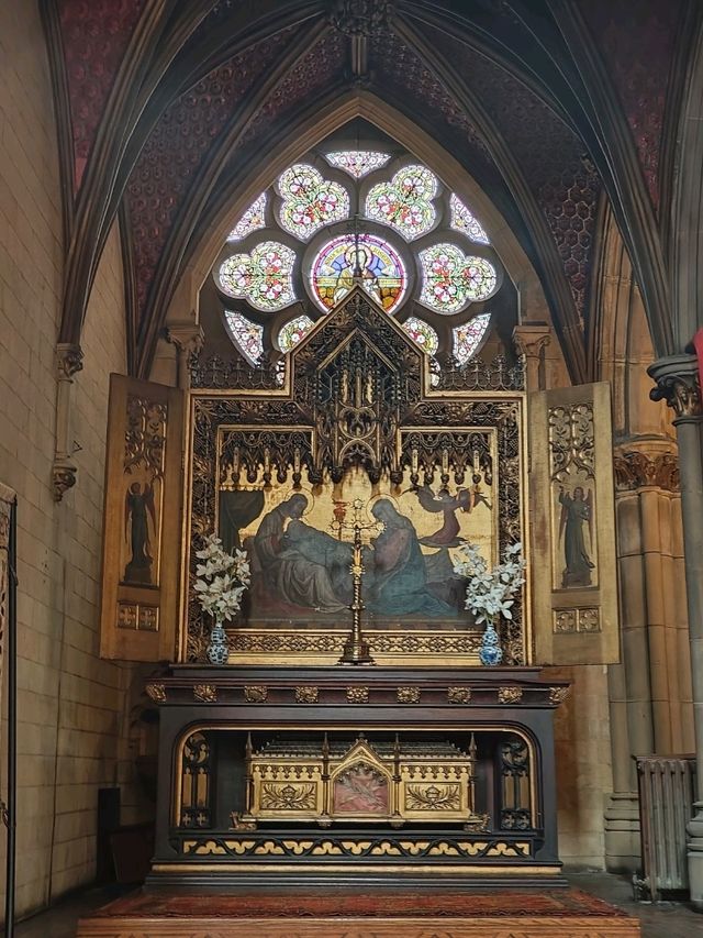 A Pillar of Memory – Mosaic Art at The Holy Name Church