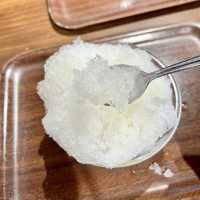 枚方で人気の老舗氷店のかき氷「枚方凍氷」
