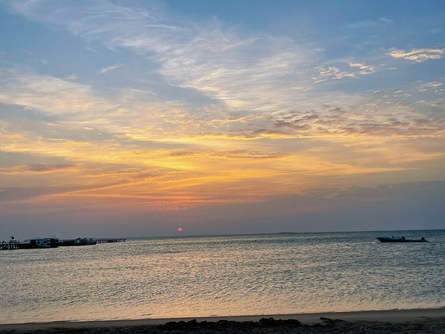 埃及紅海日出而起日落狂歡