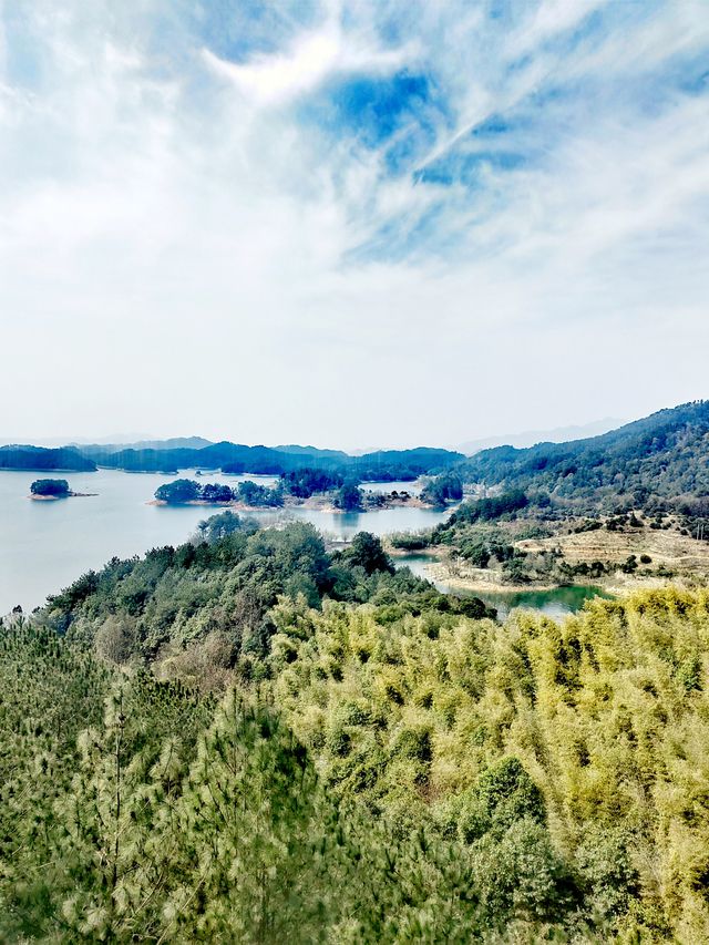 千島湖梅峰島，千島碧水畫中遊