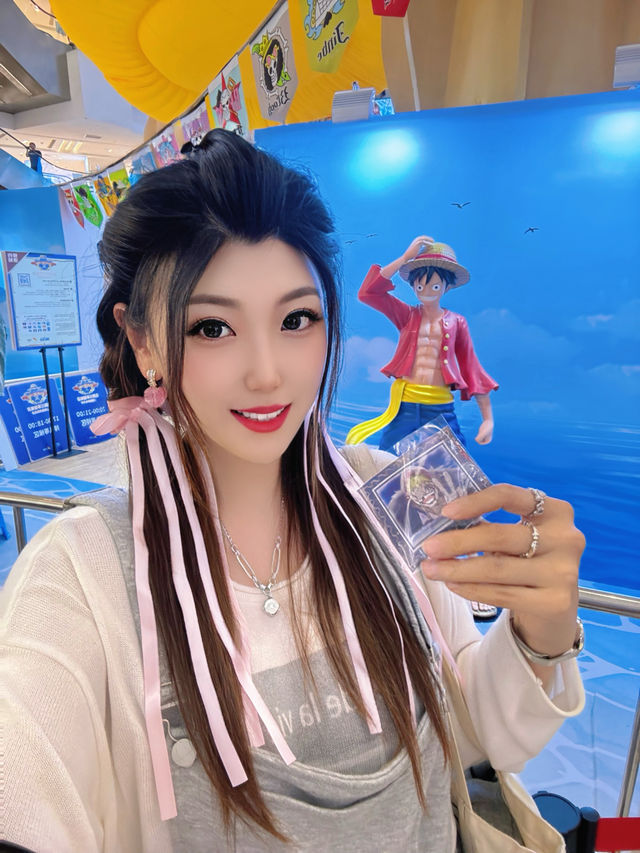 𝙊𝙣𝙚 𝙋𝙞𝙚𝙘𝙚巨型草帽大悦城贏麻了