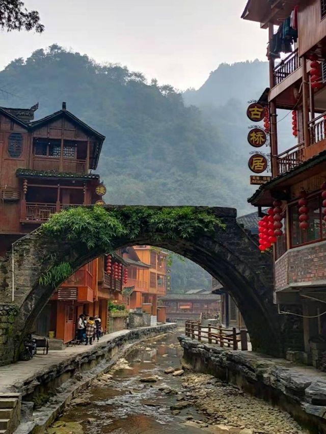 被張家界跟鳳凰古城光環，掩蓋的湘西秘境！