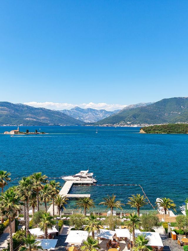 🌟 Montenegro's Luxe Escape: Nikki Beach Resort 🌊✨