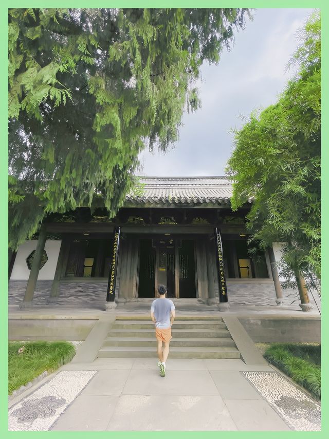 台州旅行台州有東湖風來花自落柳岸碧水潺