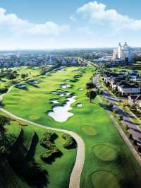 🌟 Kissimmee's Finest: Reunion Resort's Top Features 🏌️‍♂️🛏