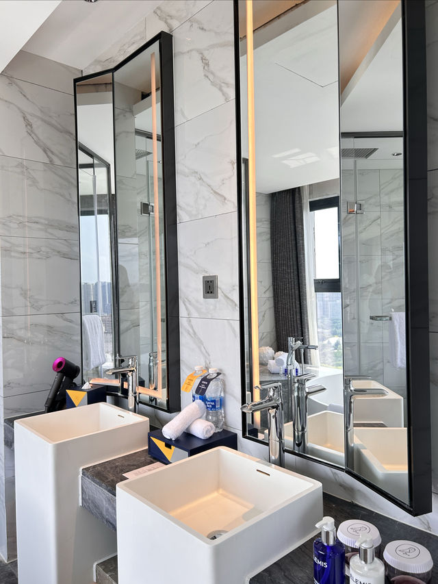 西安發掘超級無敵 hotel。