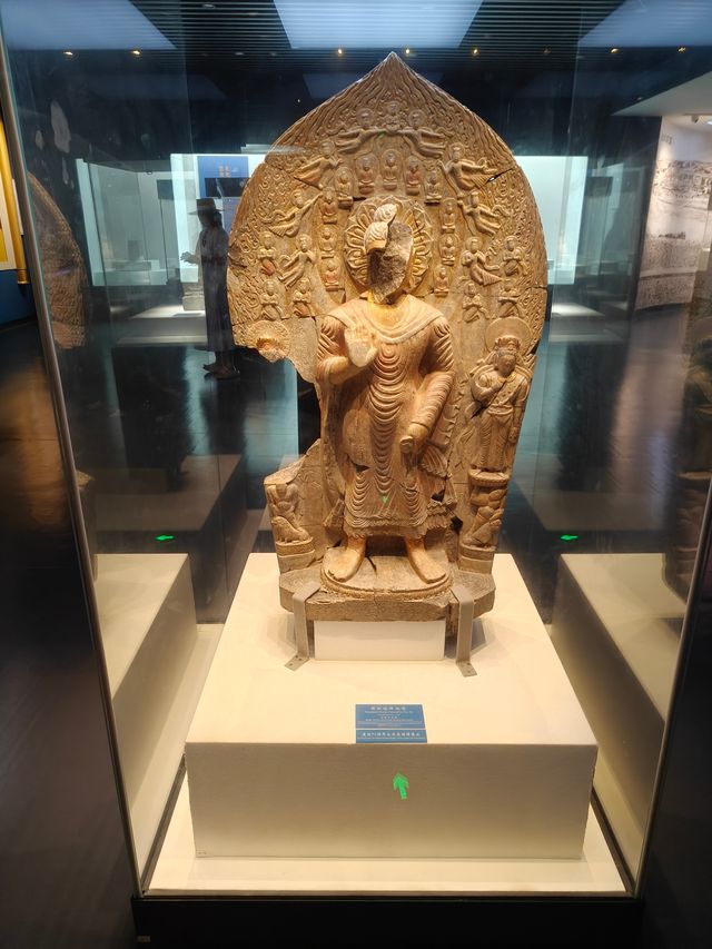 中國首座佛造像博物館-"邺城考古博物館"。