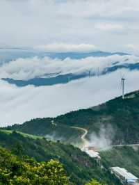 每次登山都能遇到雲海。