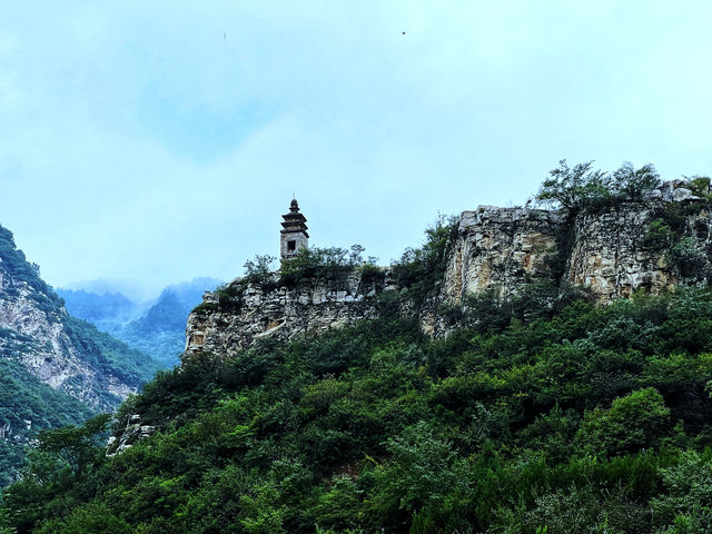 遼塔之冠——覺山寺塔。