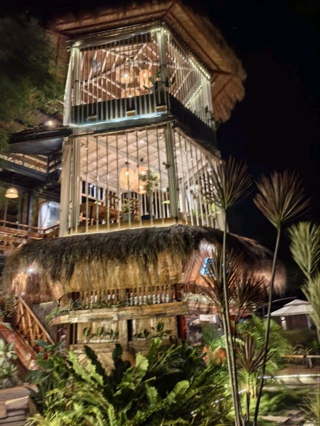 Mouth watering food, and exceptional decor design