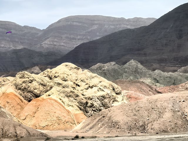 新疆旅行之八，走新疆最美公路——吐和高速。
