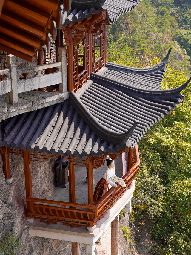 江南懸空寺打卡慶餘年同款。 江南懸空寺打卡慶餘年同款。