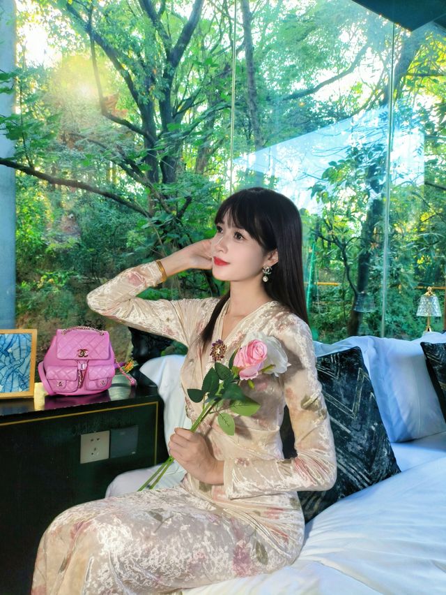 岳麓山腳下盡享山林之美。