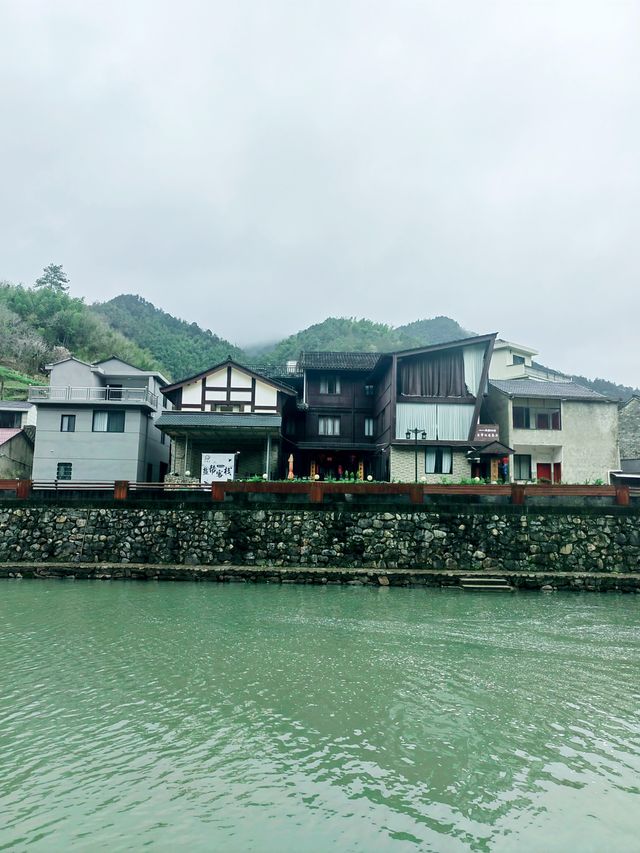 新昌里家溪村，紹興版的《富春山居圖》