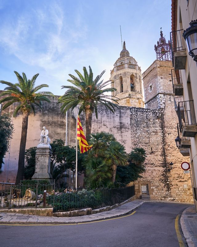 『錫切斯Sitges』打卡地中海至美後花園～