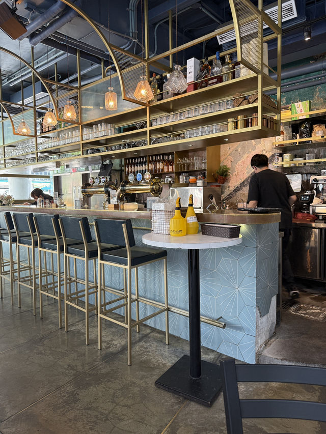 Brunch Of Champions in Taipei, A Brunch Menu Like No Other - Mediterranean vibes ☀️🧇☕️