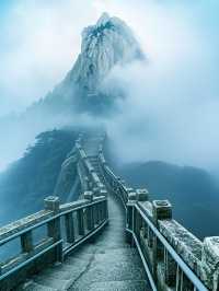 帶娃勇闖天柱山！呢4個坑令我諗起變蜘蛛俠