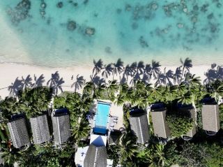 Is Rarotonga, the main island of the Cook Islands, worth staying at?