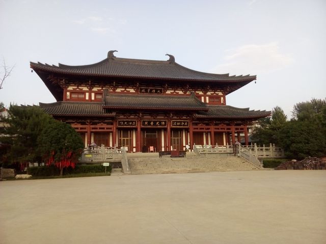 有冇人明呀！榆社藏住一座「雲端古寺」，隨手影都係仙俠劇取景地 各位寶貝！上星期去晉中考察，直接被榆社